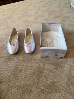 Satin Ballet Flats in Lavender